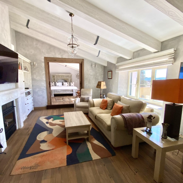 THE CONDADO DISCOVERY ESCAPE(10)